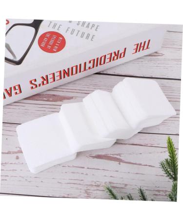 FRCOLOR 1 Box Lint Nail Pad Glue Cleaning Pads Glue Clean Wipe Nail Soak Off Foils Cosmetics Remover Pads Nail Wipe Pads Glue for Lashes Extension Cotton Pads White Manicure Towel - Buy Online on GoSupps.com