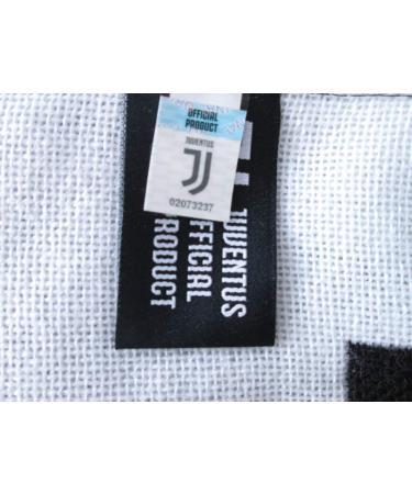 Buy Juventus Official Scarf 2017/2018 | Classic Jacquard with New Logo | International Shipping - Buy Online on GoSupps.com