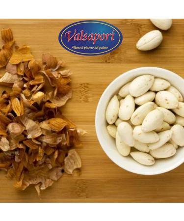  HOME LINE Valsapori - RAW ALMONDS Peeled and peeled - 1kg envelope - Origin: Sicily | Raw Italian almond unroasted - Whole peeled almond Dried fruit snack Rich in fiber and vitamins - Buy Online on GoSupps.com