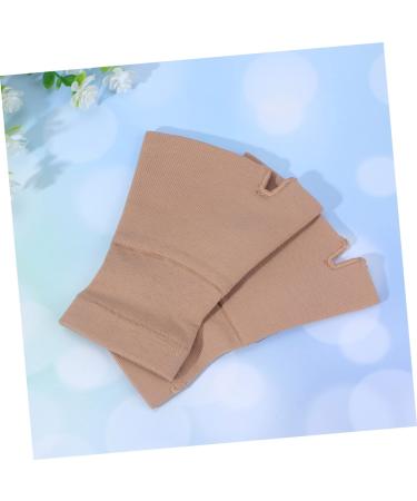 Shop XL Wrist Support Gloves & Thumb Braces - Compression Mittens for Pain Relief & Protection - Buy Online on GoSupps.com