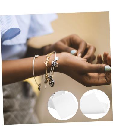 Healeved 12pcs Glasses Cleaning Cloth - High-Quality Eyeglass Wipes for Lens & Eyeglasses - 8x8 cm - International Shipping Available - Buy Online on GoSupps.com