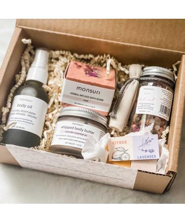 Self Care Gift Basket for Mom: New Mommy Care Package Pampering Gift Set with Bath Accessories and Natural Skincare Products. Our Spa Day Kit for Women is the ideal Birthday Gift Basket for her. - Buy Online on GoSupps.com