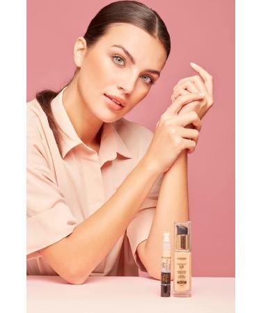 Deborah Milano Instant Lift Foundation SPF 30 01 Fair Lifting and Illuminating Effect Antioxidant Formula with Asian Centella Gives Elastic Toned and Sanded Skin 30 ml - Buy Online on GoSupps.com