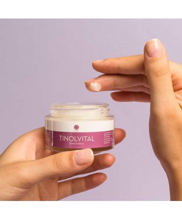 Segle Clinical | Tinolvital Intensive Night Wrinkle Cream | With Retinol | Combat Expression Wrinkles | Firmness And Elasticity | Improves Luminosity | Vegan Product | 50ml - Buy Online on GoSupps.com