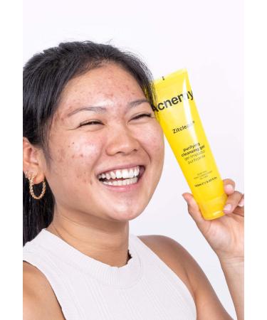 Buy COOLMETHICS ZITCLEAN - Purifying Cleansing Gel | International Shipping Available - Buy Online on GoSupps.com