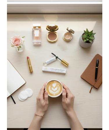 BOLERU Lash & Brow Serum 10 ml Strengthen Nourish Shine Growth Veganistisch Cruelty Free Fast Absorbing Rich in Omega 9 - Buy Online on GoSupps.com