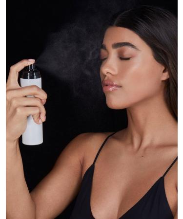 Hourglass Veil Soft Focus Setting Spray - Long-lasting Makeup Setting Spray - Buy Online on GoSupps.com