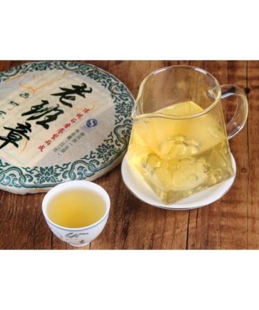 HELLOYOUNG 357g G teau au th Pu'er BanZhang d'arbre ancien biologique Fabriqu de mani re traditionnelle avec une saveur unique un arri re-go t sucr de longue dur e Th pu-erh Pu'er Tea - Buy Online on GoSupps.com