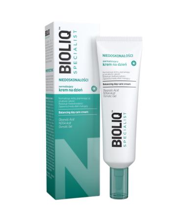 Bioliq - Specialist Balancing Day Care Cream - with Oleanolic Acid, Gluconolactone, Salicylic Acid, and UV Protection - Mattifying Effect - 30ml