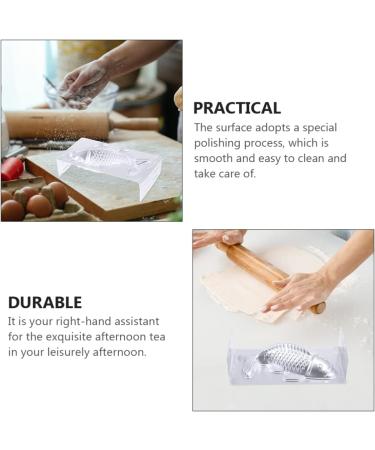 Hemoton Decoration Cooking Molds 3D Fish- Shaped Kitchen Baking Mould DIY Cake for Pie Pasta Rice Mooncake Party Metal - Buy Online on GoSupps.com