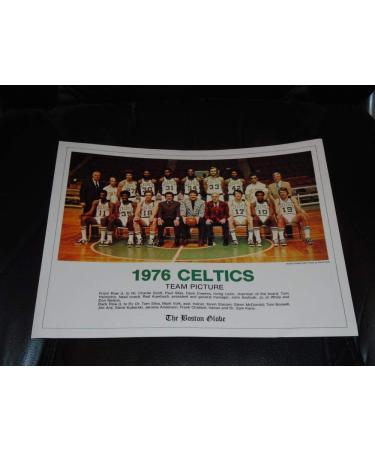 VINTAGE ORIGINAL 1976 BOSTON CELTICS NBA TEAM PICTURE 10X13