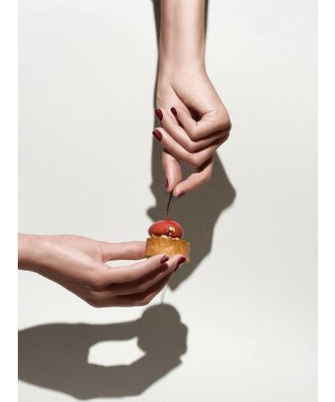 L Atelier Green Paris - Breathable 85% Plant-Based Halal & Vegan Nail Polish. Infused with Organic Oils Made in France - 10.5ml (Hot Couture) - Buy Online on GoSupps.com