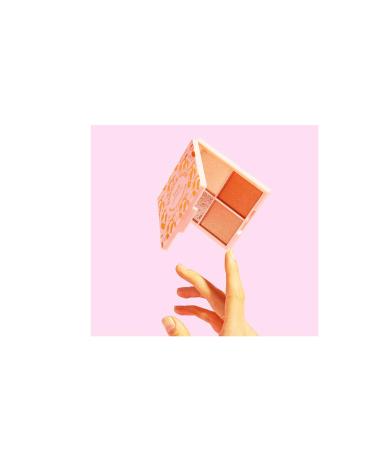 KNDR BEAUTY Kinder Glow Highlighting Palette - Radiant Shades for Effortless Glow | Beautyshop International Shipping - Buy Online on GoSupps.com