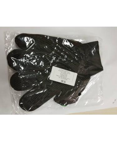 Silicone Cat & Dog Grooming Gloves - Pet Care Brush for Cats | International Shipping Available - Buy Online on GoSupps.com