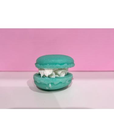 French Macaron (Green Green Apple) 2.1 Ounce (Pack of 1) Green Green Apple