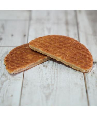 Maple Terroir Pure Maple Syrup Stroopwafels 1190g Caddy | 35 Stroopwafels x 34g Each Stroopwafel | Sweetened with Pure Maple Syrup | Waffle Cookies | Cookies | Dutch-Style Stroopwafels | Made in Canada - Buy Online on GoSupps.com