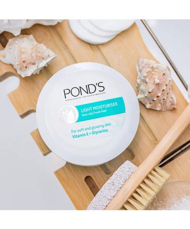 Pond's Light Moisturiser 150ml - Non-Oily Hydration with Vitamin E & Glycerin | Fresh Feel for All Skin Types - Shop Now - Buy Online on GoSupps.com
