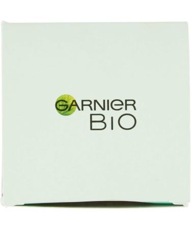 L'Or al Italia SpA Garnier Organic AntiWrinkle Face Cream Regenerating AntiAging Lavender Formula 50ml Packaging May Vary - Buy Online on GoSupps.com