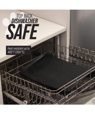 Leash Boss Spray Mat XL - Waterproof Silicone Bowl Pad for Cats & Dogs - 64x43 cm Marine Non-Slip Design for Food & Water - Buy Online on GoSupps.com