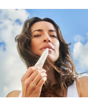 DAY+ | Lip Plumping Serum | Nourishes & Replumps | SPF 30 Protection | Instantly Sublimated Lips | High Concentration of Active Ingredients | Maxi-lip Peptide | 83% Natural Ingredients | 15 ml - Buy Online on GoSupps.com