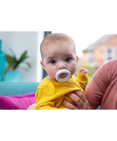 Buy 2 X Ommee Tipee Closer to Nature Breast-like Pacifier | BPA-Free Silicone Jaw-Friendly Design for Newborns & Babies 0-6 Months - International Shipping Available - Buy Online on GoSupps.com