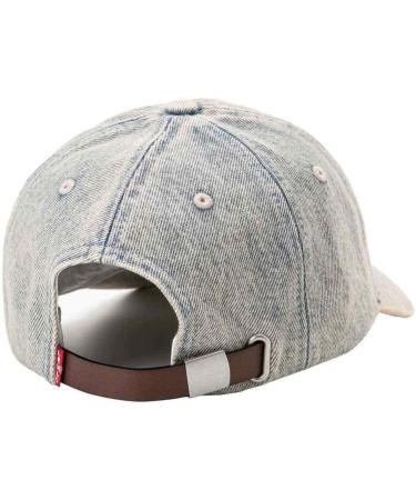 Shop Levi's Essential Cap | Stylish & Durable Headwear for Every Occasion - Worldwide Shipping - Buy Online on GoSupps.com