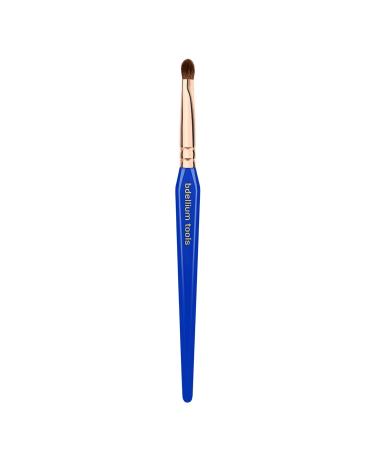 Bdellium Tools Professional Makeup Brush - Golden Triangle 772 Small Shader | Vegan Soft Synthetic Fibers for Precise Shading (Blue 1pc) | International Shipping Available - Buy Online on GoSupps.com