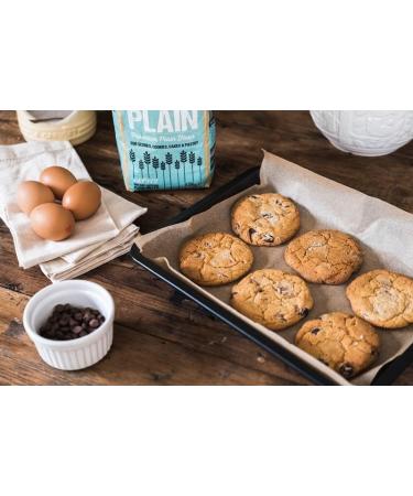 Matthews PremiumPlain All-purpose Flour. Cotswold Plain white (all-Purpose) flour for everyday baking. Matthews mills this plain flour from a blend of the quality soft wheats - Buy Online on GoSupps.com