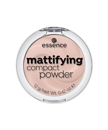 Essence - Mattifying Compact Powder - 10 Light Beige