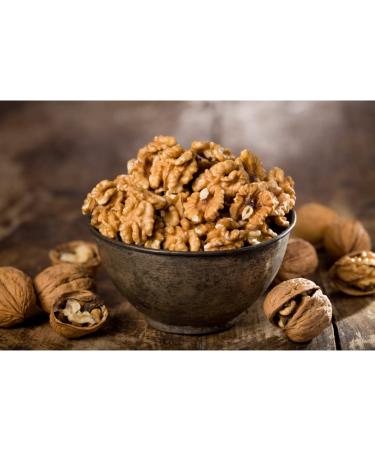 Quast Horseradish Grenoble Walnuts PDO - Premium French Walnuts 32+ (400g) | International Shipping - Buy Online on GoSupps.com
