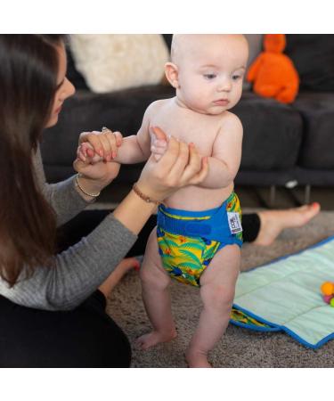 Close Pop-in Premium Bamboo Fabric Diaper | Birth to Potty | Safe Closure - Parrot Design | International Shipping - Buy Online on GoSupps.com