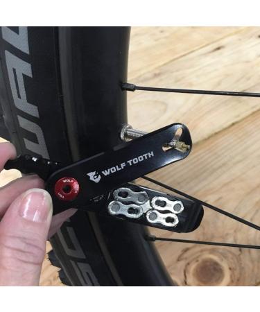 Pack Pliers - Master Link Combo Pliers - Red/Black Bolt | Essential Cycling Tool - Buy Online on GoSupps.com