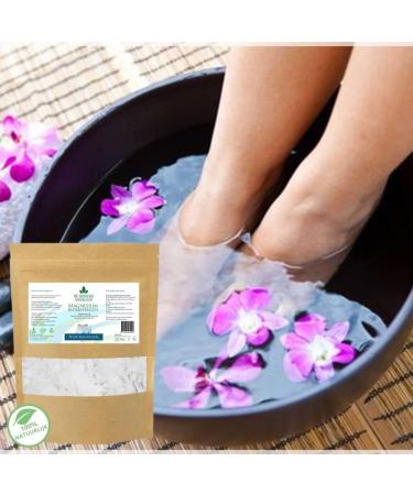 Reacute genesis Magnesium Magnesium oil spray 200 ml and 4 Kg 2x2kg magnesium flakes from R genesis Magnesium spray and magnesium bath crystals Magnesium chloride Good for the muscles - Buy Online on GoSupps.com