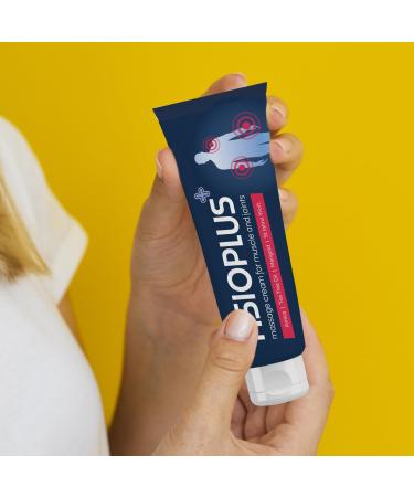 Fisioplus Pain Relief Massage rub for Neck Shoulders Back Muscles and Joints | Arnica | St Johns Wort | Twin Pack 2 x 250ml | Tea Tree Oil 500 ml (Pack of 1) - Buy Online on GoSupps.com
