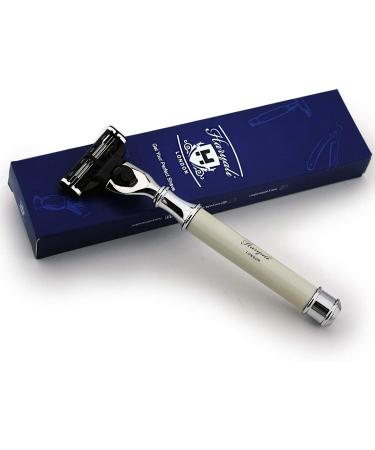 Premium 3-Edge Razor for Gentlemen | Ivory Compatible | Modern Care Essentials - International Shipping Available - Buy Online on GoSupps.com