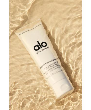 Alo Invisible Mineral Body SPF 30 - 100% Invisible Zinc Glow-Boosting Amla Water-Resistant UV Protection - 4 Oz | International Shipping - Buy Online on GoSupps.com