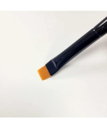 Kelley Baker Brows Smudge Brush - Enhance Your Eyebrow Makeup | Fast International Shipping - Buy Online on GoSupps.com