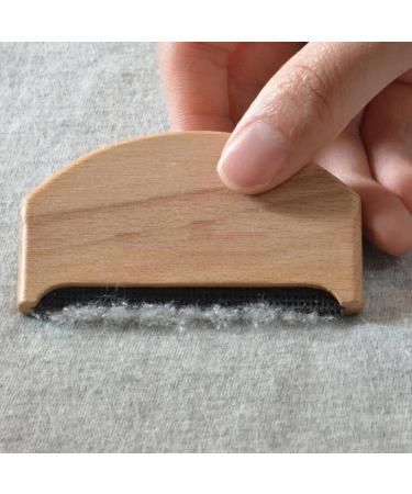 Portable Huffa Wood Epilierer: Manual Lint Remover for Sweaters & Fabrics - 1PC Clothing Razor - Buy Online on GoSupps.com