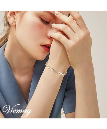 Vicmag Copper Magnetic Bracelet for Women Men - Adjustable Size, Ultra Strength Magnets, 99.9% Pure Copper - Gift Box Included - Buy Online on GoSupps.com