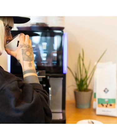 Italo Disco Espresso 1 kg whole beans fair and sustainable freshly roasted 100 Arabica coffee beans specialty coffee 19 grams of coffee - Buy Online on GoSupps.com