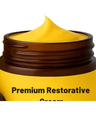  Veeteah Facial Moisturizing Cream - 50g - Firming and Regenerating Lotion - Moisturizing Cream - For sensitive skin for use in the morning before applying makeup - For outdoor activities - Buy Online on GoSupps.com