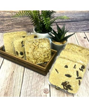 PREMIUM SUET BLOCKS 24 MIXED (8 INSECT 8 MEALWORM 8 BERRIES) - Buy Online on GoSupps.com