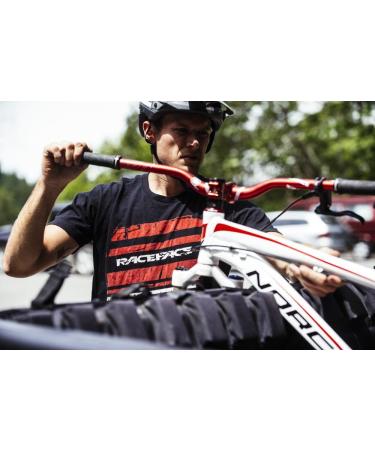 RaceFace Half Nelson Locking Grips - Black | Ergonomic MTB Bike Handlebar Grips - Buy Online on GoSupps.com