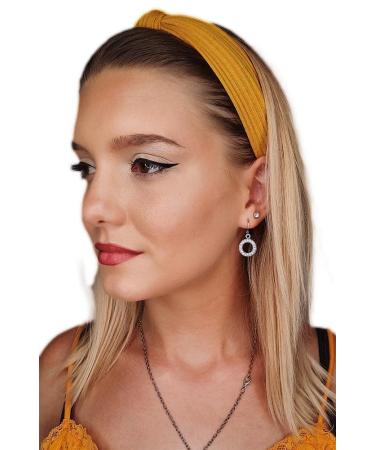 Sanfilippo Wing It! Eyeliner Stamp - Original Black - Achieve Perfect Wings with Our Extremely Narrow Eye Wing Stamp - Buy Online on GoSupps.com