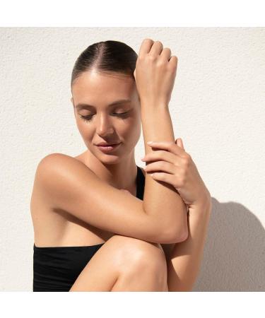 Institut Esthederm - Beauty Revealing Superfat Cream - Sun Sublimation - Enhances the Tanning of Matte or Very Tanned Skin - Very Low Protection - Bottle 150 ml - Buy Online on GoSupps.com