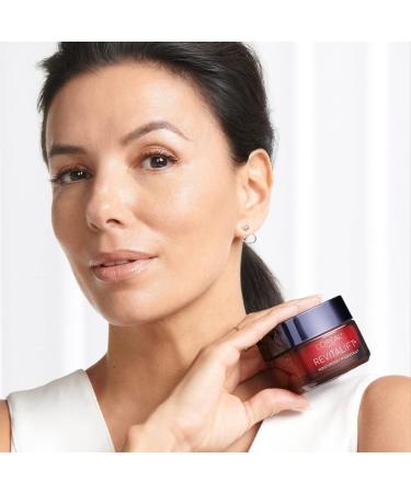 L'Oreal Paris Revitalift Triple Power LZR Anti Aging Day & Night Face Cream With Pro Retinol Vitamin C + Hyaluronic Acid Anti Wrinkle Moisturizer Skin Care Kit 2 Count - Buy Online on GoSupps.com