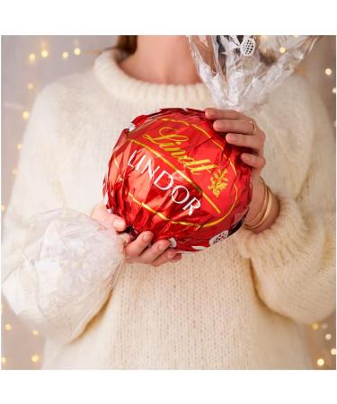 Lindt Lindor Maxiball 500 g - Buy Online on GoSupps.com
