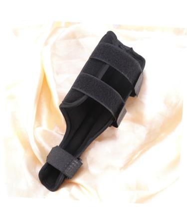 Buy Thumb Splint & Wrist Brace for Fractures | Carpal Tunnel Support & Stabilizer | International Shipping Available - Buy Online on GoSupps.com