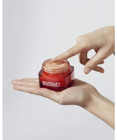 L'Or al Paris Revitalift Anti-Aging Day Care Cream with Red Ginseng - 50ml | Reduce Fine Lines & Improve Skin Tightness - Buy Online on GoSupps.com