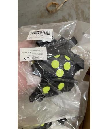 Fengzio Winter Shoe Spikes - Extra 10 Anti-Slip Claws for Men & Women - Green Size S (EU 31-36) - Ideal for Mountain Shoes & Ice Conditions - Buy Online on GoSupps.com